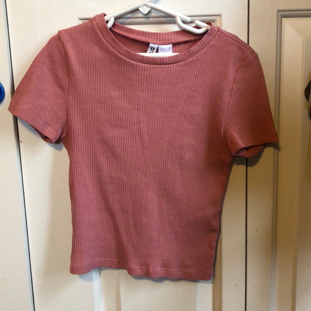 Pink crop top